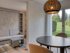 Studio rénové avec terrasse à Megève - Proche pistes et golf, parking et wifi inclus - FR-1-453-299
